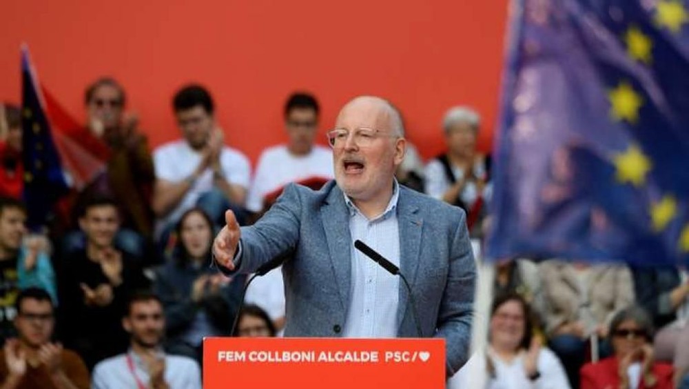 荷蘭工黨黨魁、歐盟委員會副主席蒂默曼斯(Frans Timmermans)在巴塞羅那的一次演講。