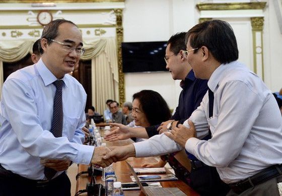 市委書記阮善仁與科學家交流。（圖源：自忠）