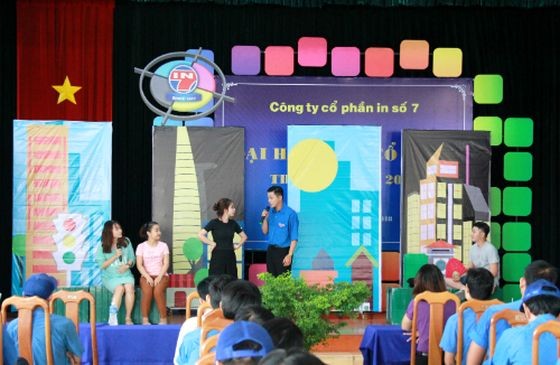 青年以多種形式瞭解法律活動。