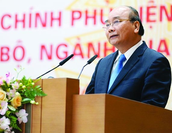 政府總理阮春福主持會議並發表講話。（圖源：VGP）