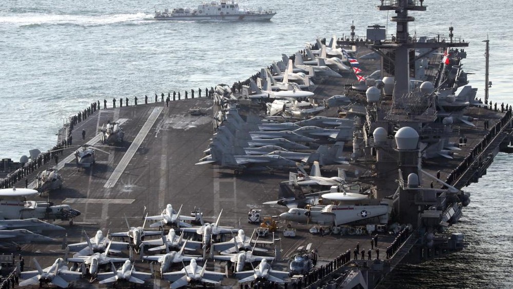 參加美韓2017年度鷂鷹軍事演習的文森號航空母艦。（圖源：路透社）