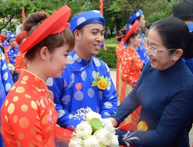 百對新人集體婚禮 ảnh 1