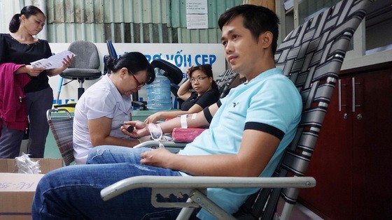 捐血活動一瞥。（圖源：H. Quyền）