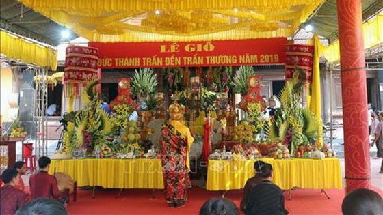 民族英雄陳興道忌辰 719 週年紀念儀式一瞥。（圖源：越通社）