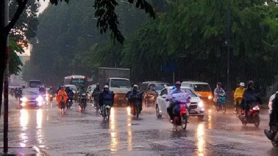 國家水文氣象預報中心:南部白天晴朗,個別地方傍晚降陣雨和雷陣雨。(示意圖源:互聯網)