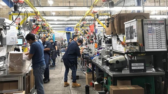 10月份美國製造業採購經理人指數(PMI)為48.3，雖然環比微升，但該數據已連續3個月低於榮枯線。（示意圖源：互聯網）