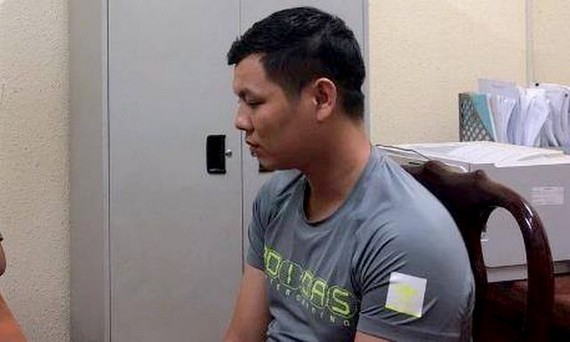 涉案嫌犯胡清方向公安機關投案自首。