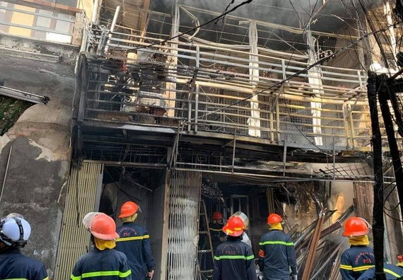 消防隊趕抵現場滅火。（圖源：VOV）