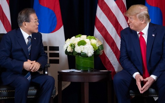 今年9月23日，文在寅和特朗普在紐約聯合國大會場邊進行會晤。（圖源：AFP）