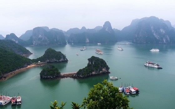 我國著名旅遊景點下龍灣一瞥。（圖源：互聯網）