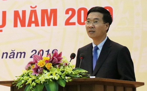 中央宣教部長武文賞在會議上發表講話。（圖源：秋姮）