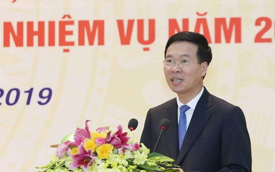 中央宣教部長武文賞在會上致詞。（圖源：越通社）