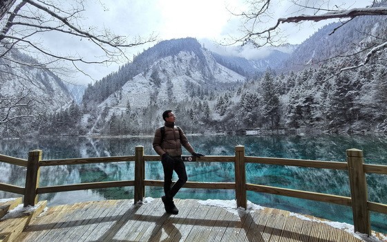 九寨溝風光如畫。