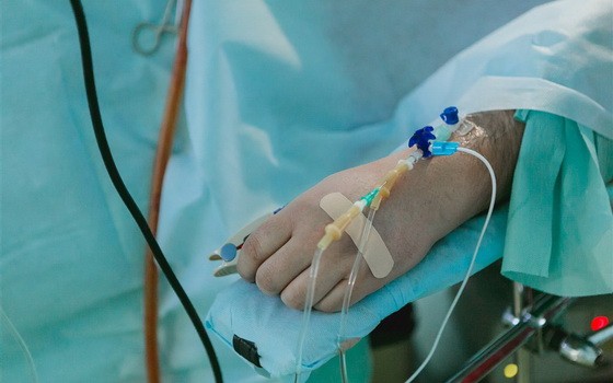 中國武漢市衛生健康委：截至1月10日24時，初步診斷有新型冠狀病毒感染的肺炎病例41例，其中重症7例、死亡1例。（示意圖源：Unsplash）