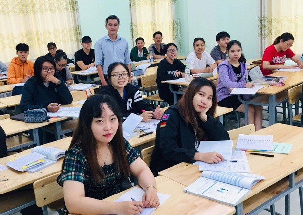 為發揚民族語言盡心盡力  ảnh 1