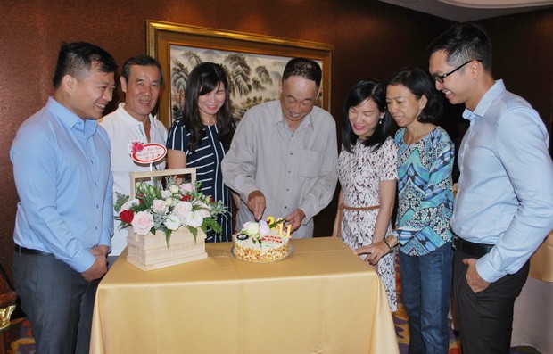 30年的接力賽 ảnh 1