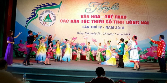 千華歌舞隊與民族舞蹈結緣 ảnh 3