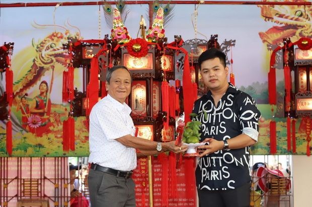 土龍木天后宮標投聖燈盛典 ảnh 1