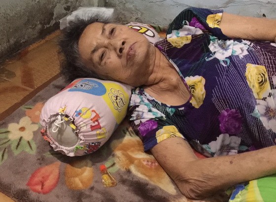 李葉蘭已暫時回家休養，等籌到錢再入院施手術。