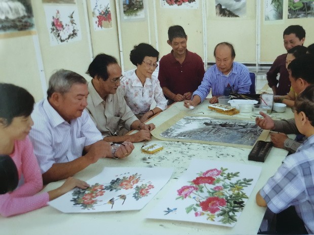 ５資深畫家聯辦“彩墨年華展” ảnh 1