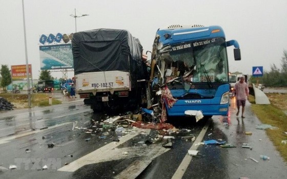 圖為一起嚴重的交通事故現場。（圖源：德壽）