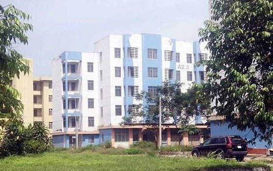 政府最近頒行第27號《決議》，准許市人委會試行採用特殊機制及規程以為本市的土地回收項目縮短補償、輔助、安置及移交場地時間。圖為平政縣永祿安置區公寓一瞥。（圖源：潘草）