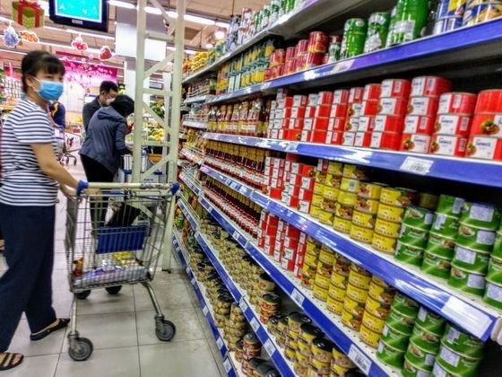 本市各超市的貨源供應充足。