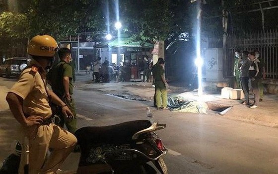 職能力量接報後趕赴現場進行勘察和調查處理。（圖源：白賢）