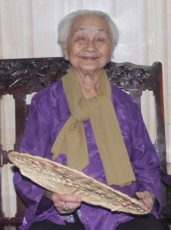 顏氏喜大娘遺照。