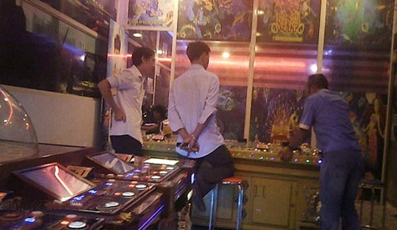 不少人玩捕魚遊戲，其中有學生。