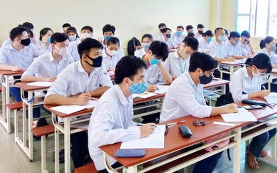 不少意見認為座位間距1.5米很難實現。（圖源：玄庒）