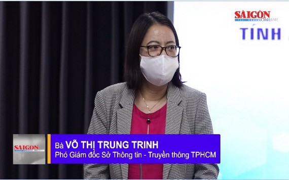 市新聞與傳播廳副廳長武氏忠貞在新聞發佈會上公佈有關本市展開新冠肺炎疫情防控工作安全評估應用程式。（圖源：視頻截圖）