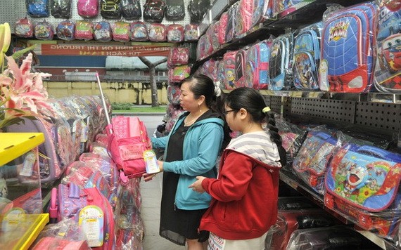 學生背包和手提袋是新學年平抑物價計劃的商品。