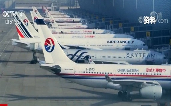 中國８日起對入境航班實施獎勵和熔斷措施。（示意圖源：CCTV）