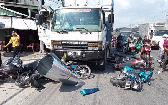 一起交通事故現場。