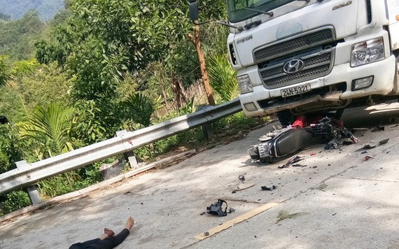 事故現場，兩人當場死亡。（圖源：CTV）