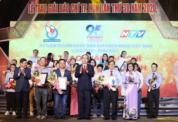 新聞工作者不斷研習以提高專業水平 ảnh 1 新聞工作者不斷研習以提高專業水平 ảnh 1