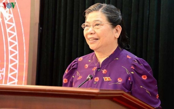 黨中央政治局委員、國會常務副主席從氏放在會上發表講話。(圖源:VOV)