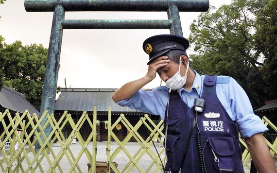 日本東京8月以來出現連續高溫天氣，已造成逾百人中暑死亡。（圖源：歐新社）