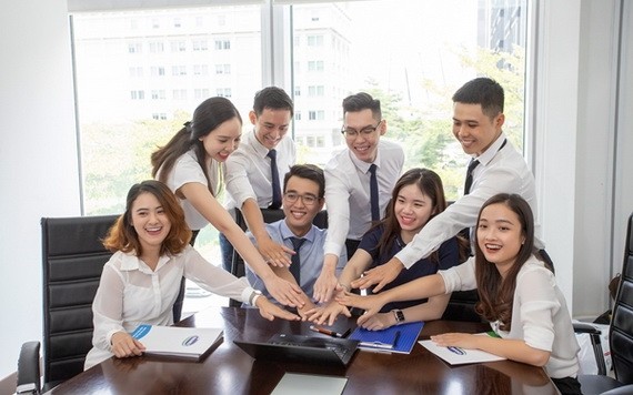 有機會受訓、體驗實際工作與參加各大項目是越南奶品股份公司“實習管理員”計劃吸引青年人才的亮點。