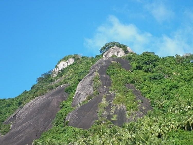 魔天嶺：一地名兩個旅遊景點 ảnh 1