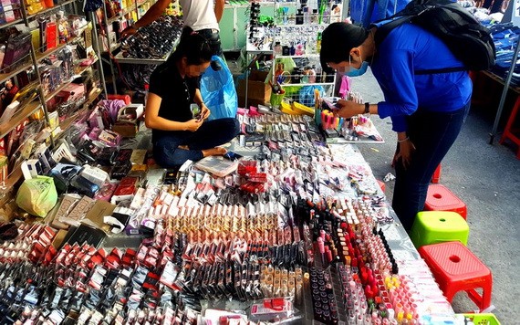 來歷不明的美容品、冒牌貨公然在市面上銷售。