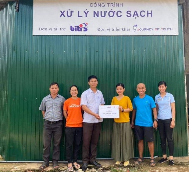 平仙公司向達農省少數民族贈送淨水工程 ảnh 1