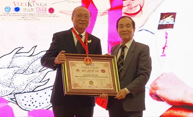 第十一郡商會獲市人委會表彰 ảnh 1