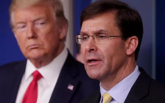 特朗普9日透過推特發文開除埃斯珀，兩人過去一段時間發生不少歧見。（圖源：路透社）