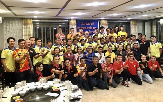 第五郡體育中心領導、龍獅界顧問與俱樂部成員歡聚一堂。