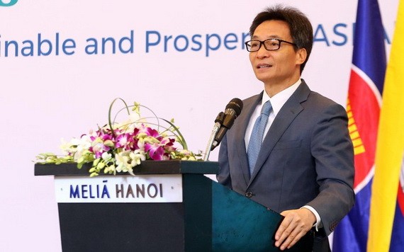 政府副總理武德膽在會議上致詞。（圖源：廷南）