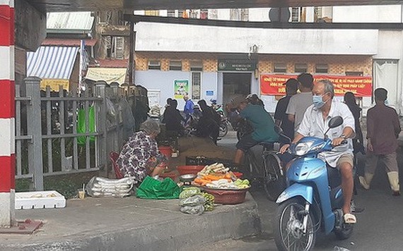 第一郡伍倫橋橋底的違規買賣活動。