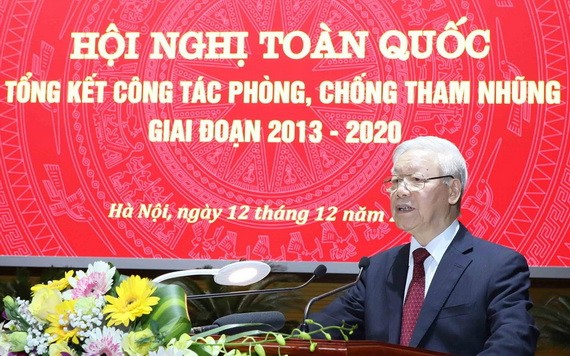 黨中央總書記、國家主席、中央肅貪指委會主任阮富仲在會上發表講話。（圖源：越通社）