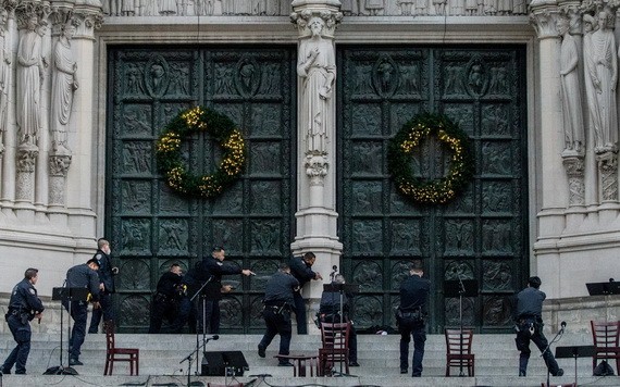 警方進行調查。（圖源：路透社）